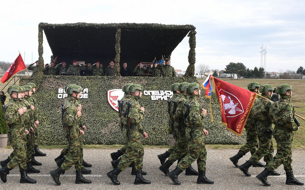 Министар Вулин: Испуњено наређење врховног команданта, 63. падобранска и 72. за специјалне операције поново бригаде